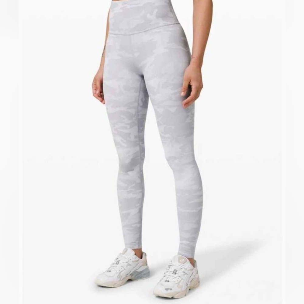 Lululemon Sz14 "plus size" Tights
